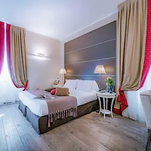 Townhouse 33 Milán